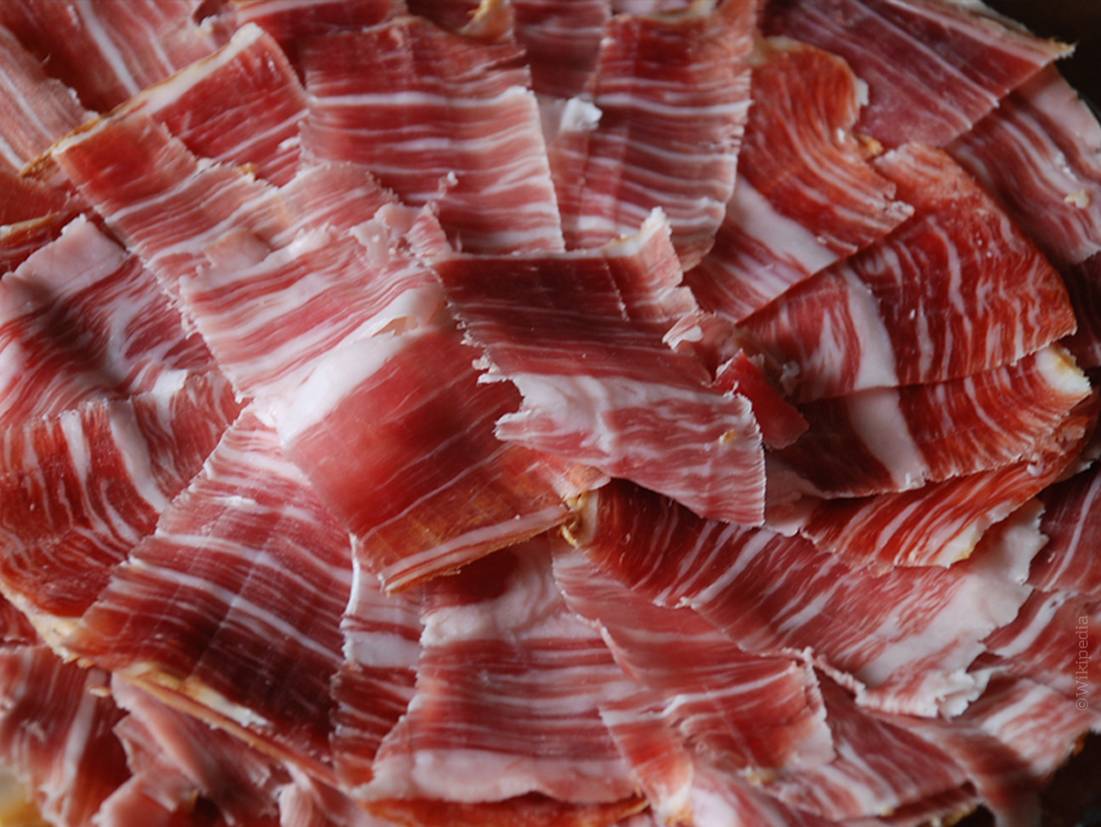 Freshly sliced acorn-fed Iberian ham (100grs)